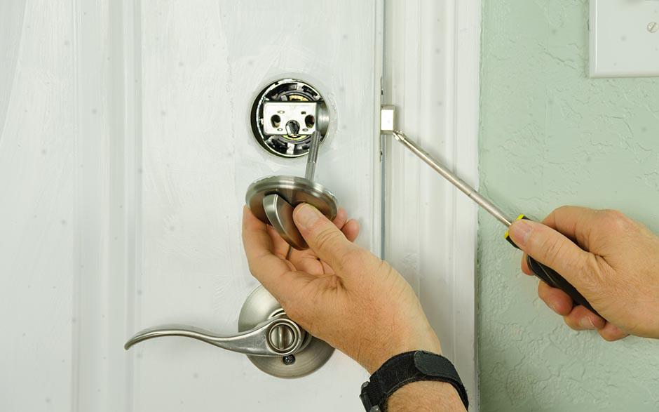  changer cylindre serrure Vachette Beauvais